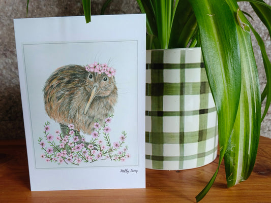 Hand-drawn kiwi bird greeting card by Milly – blank inside